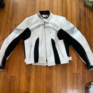 Teknic size 10 women’s motorcycle jacket